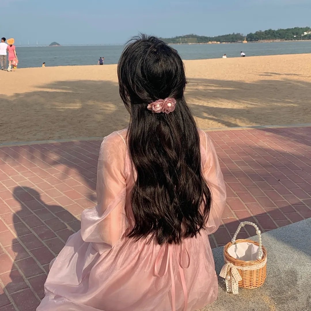 分手后,歌坛天后要和我谈恋爱