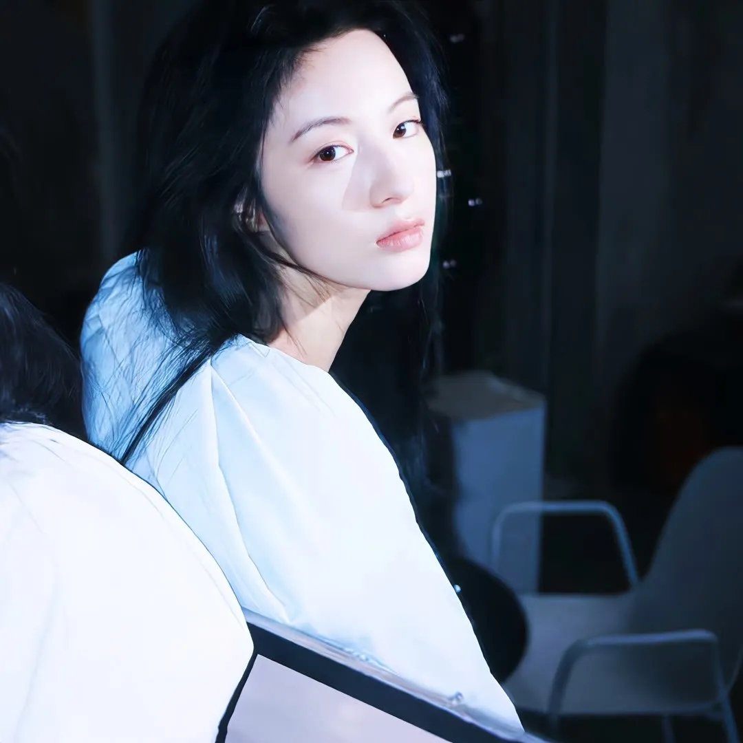 逆转世界的电池少女